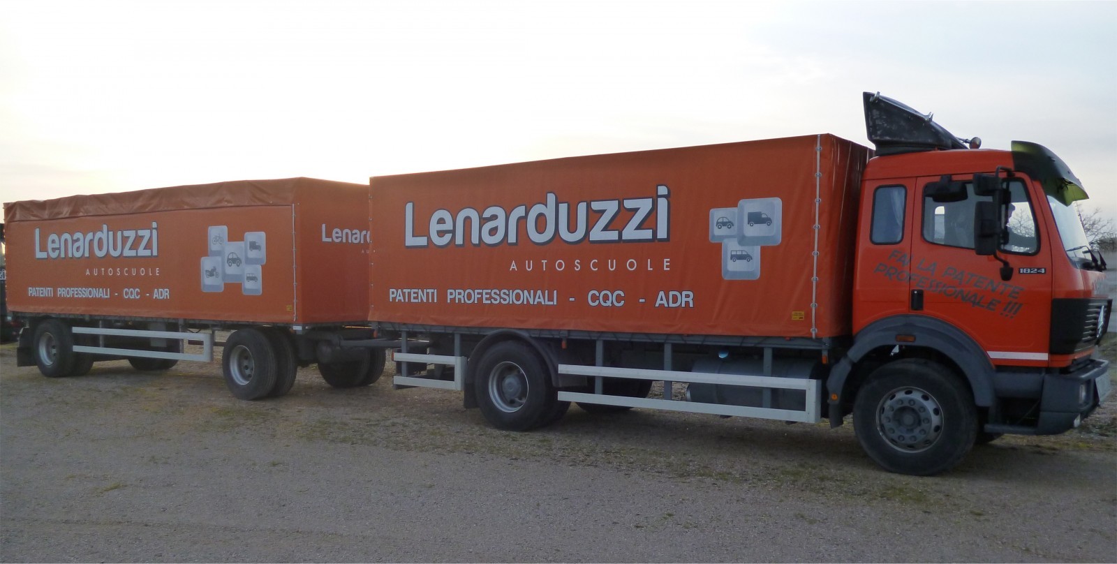 Autoscuola Lenarduzzi srl